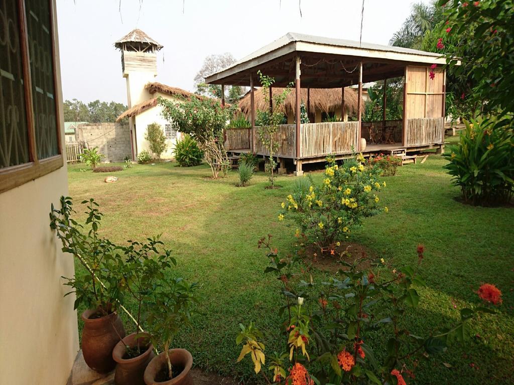 Eden Lodge Kribi Bagian luar foto